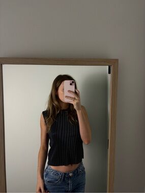 White & navy polka dot tank top / blouse